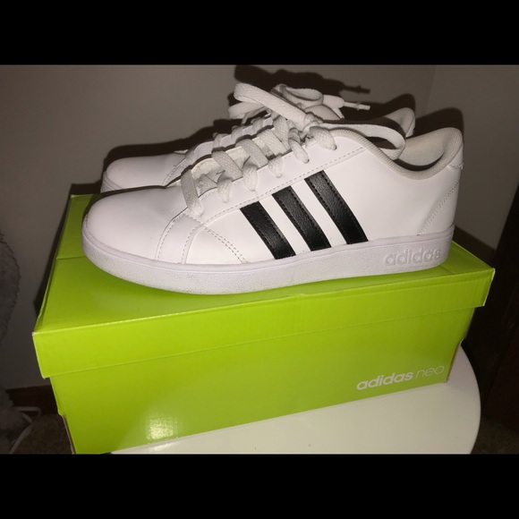 Adidas Neo Baselines - Picture 1 of 7